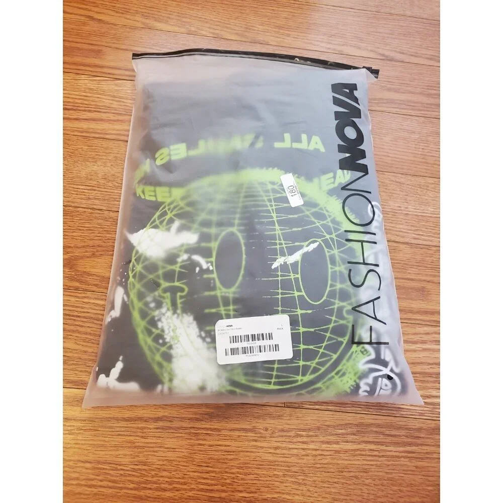 Fashion‎ Nova Hoodie Women's Size Large Black Green All Smiles Over Here NWOT